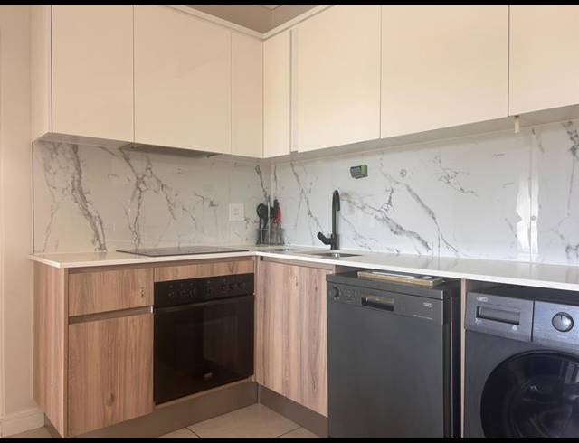 2 BEDROOM PROPERTY TO RENT IN SANDOWN